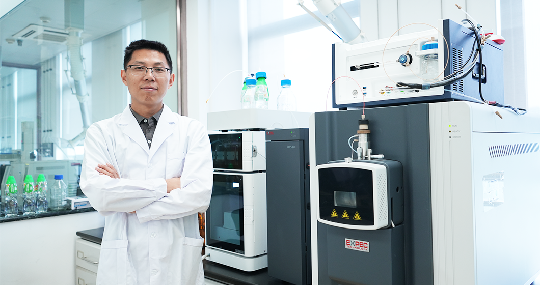 國(guó)產(chǎn)質(zhì)譜精準(zhǔn)“緝毒”！ 公安系統(tǒng)引入譜育科技LC-MS/MS助力痕量檢測(cè)